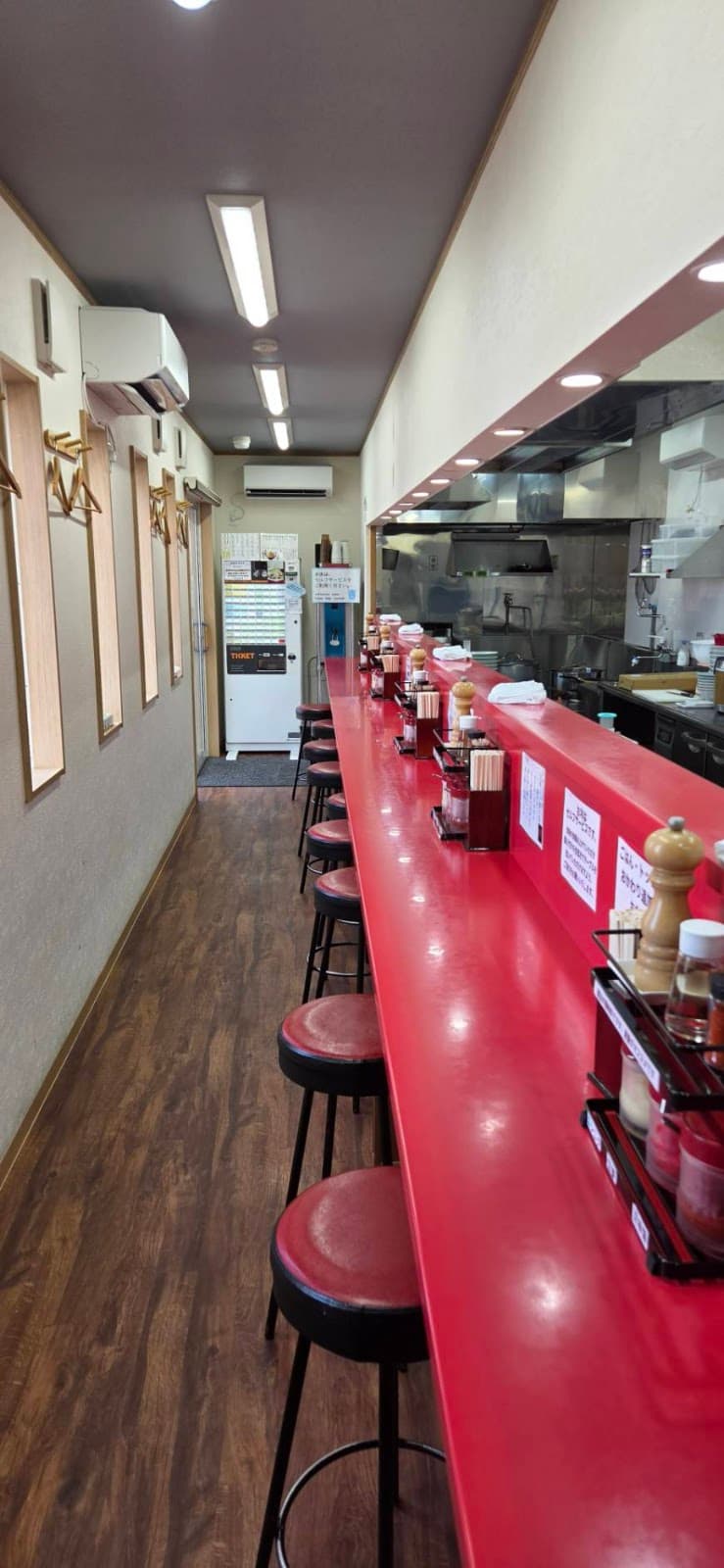 長岡背脂まぜそば元の店舗写真