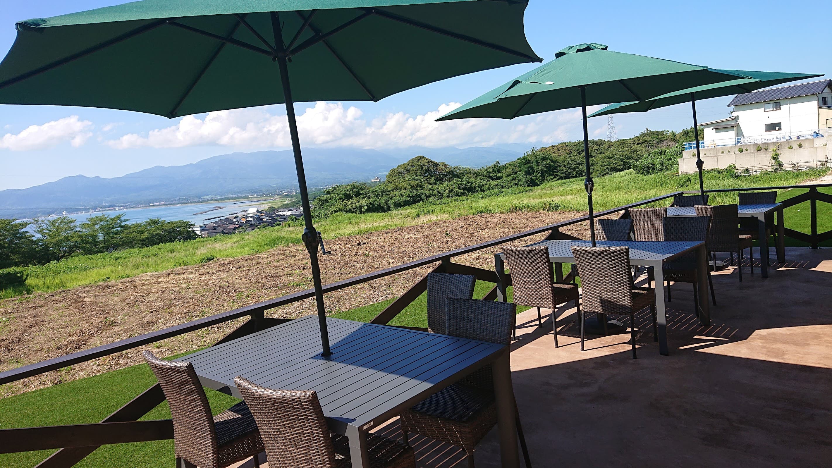 じんのびCafe&Restaurantの店舗写真
